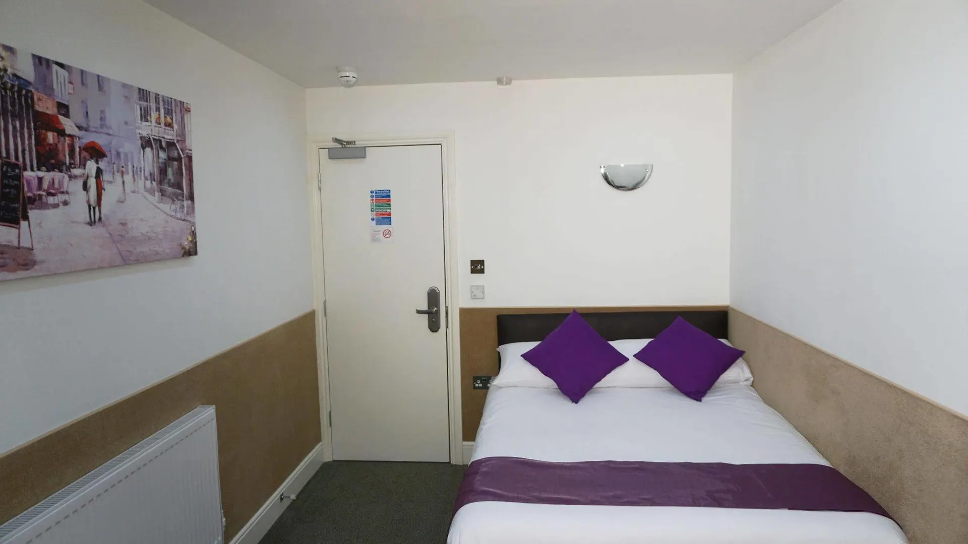 Accommodation London Bridge Hotel