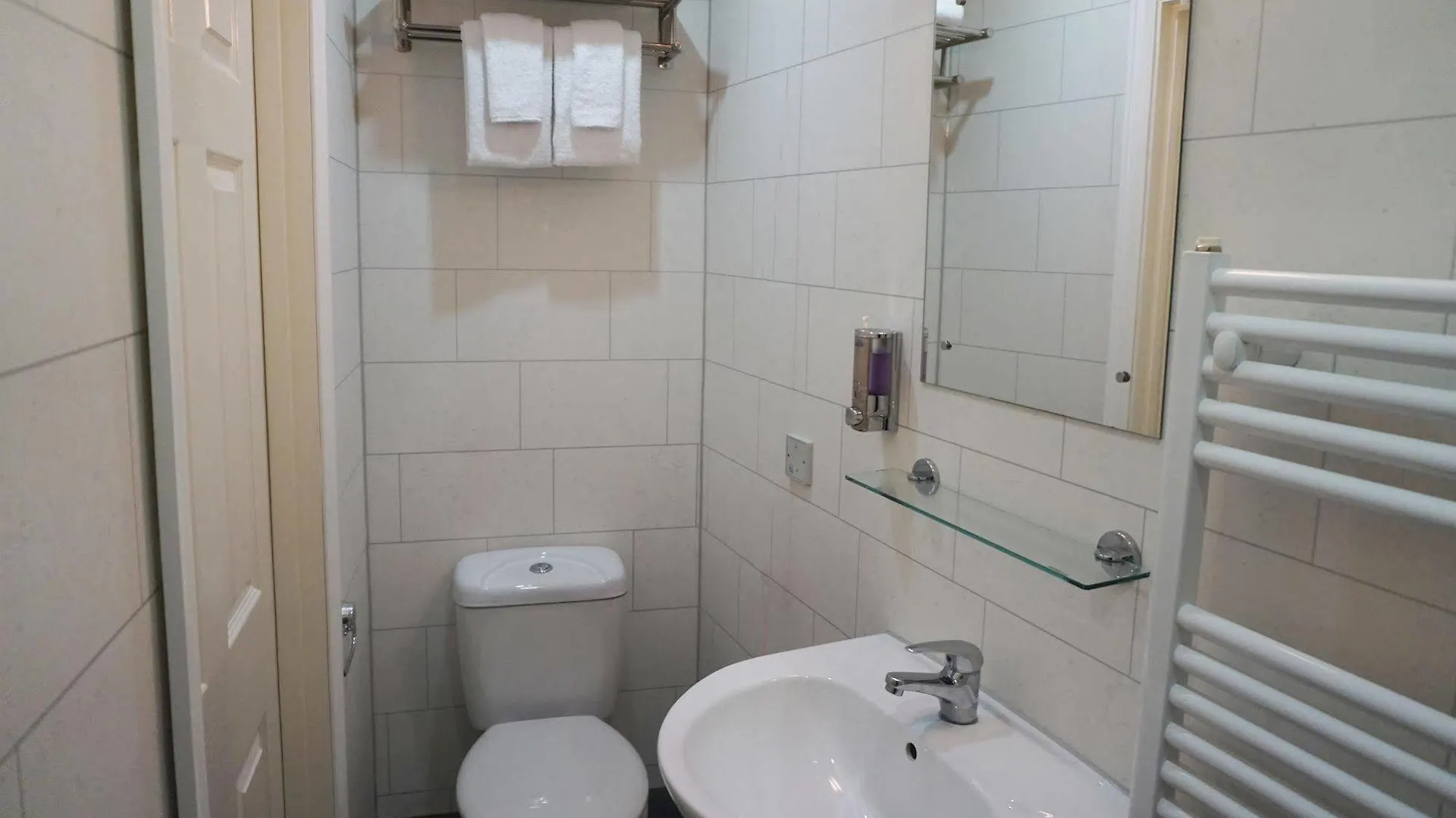 Accommodation London Bridge