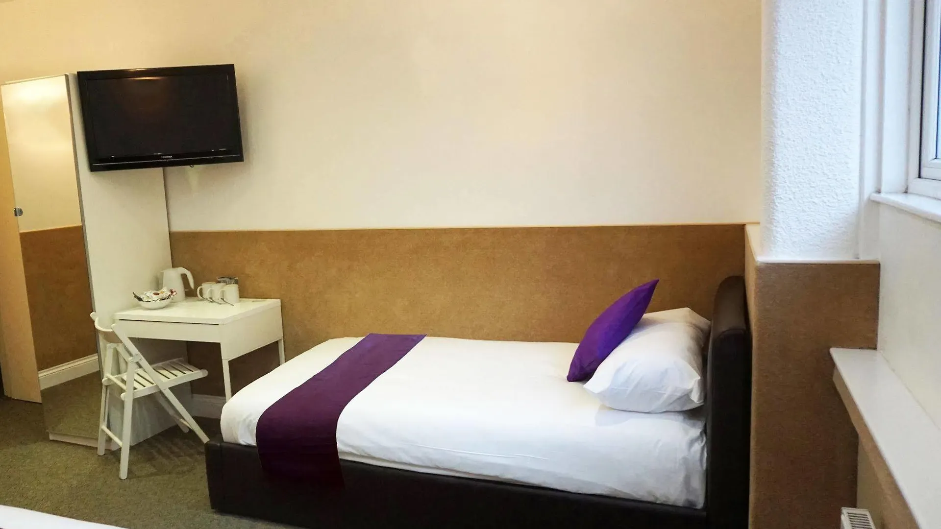 Accommodation London Bridge 3*,